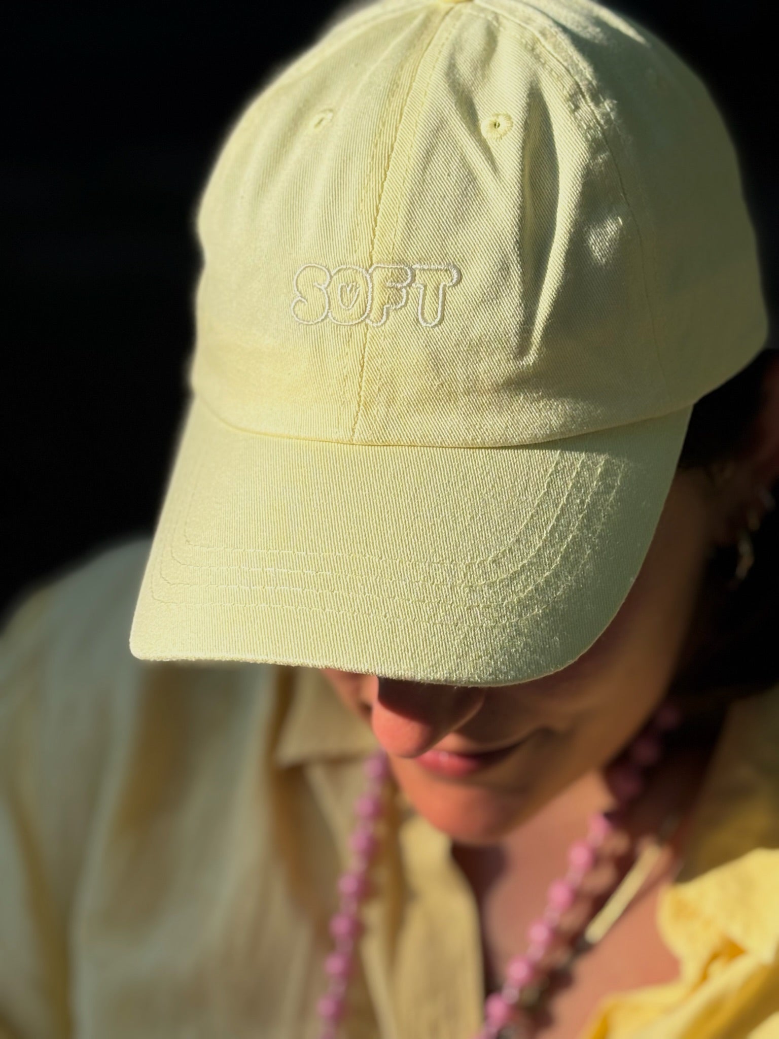 Soft Cap Buttercreme Yellow