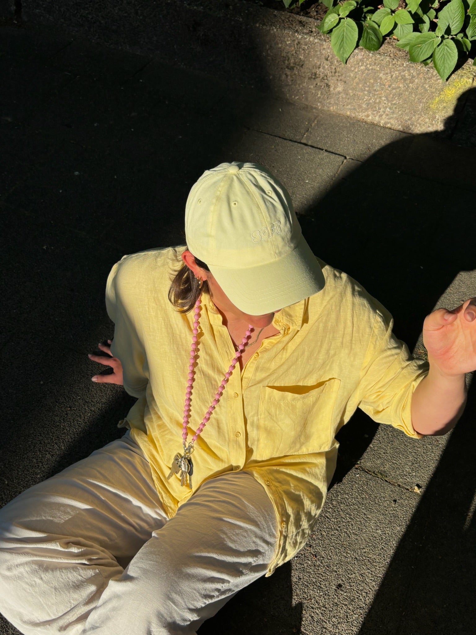 Soft Cap Buttercreme Yellow