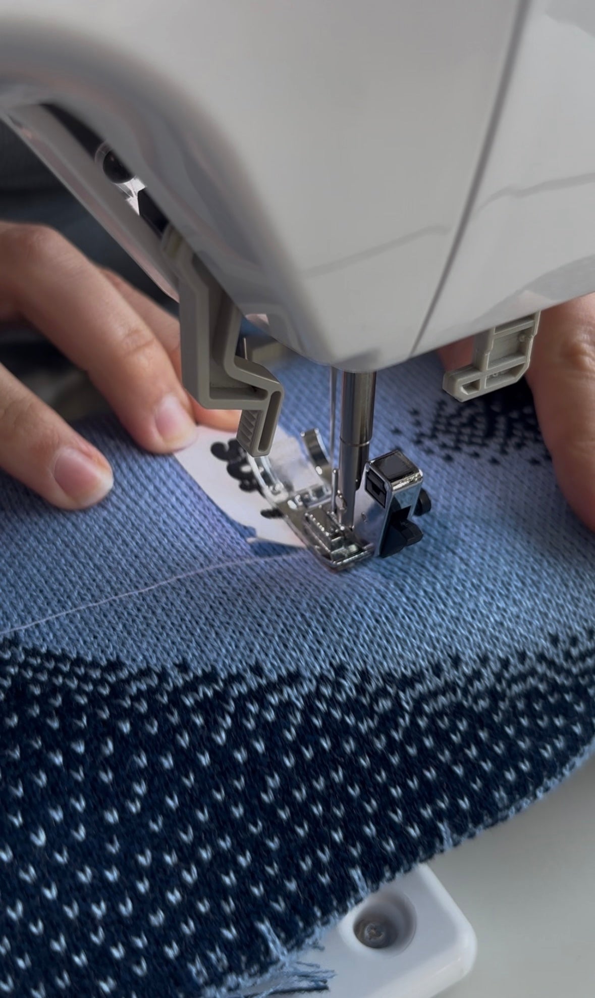 Fanschal Dunkelblau/Blau